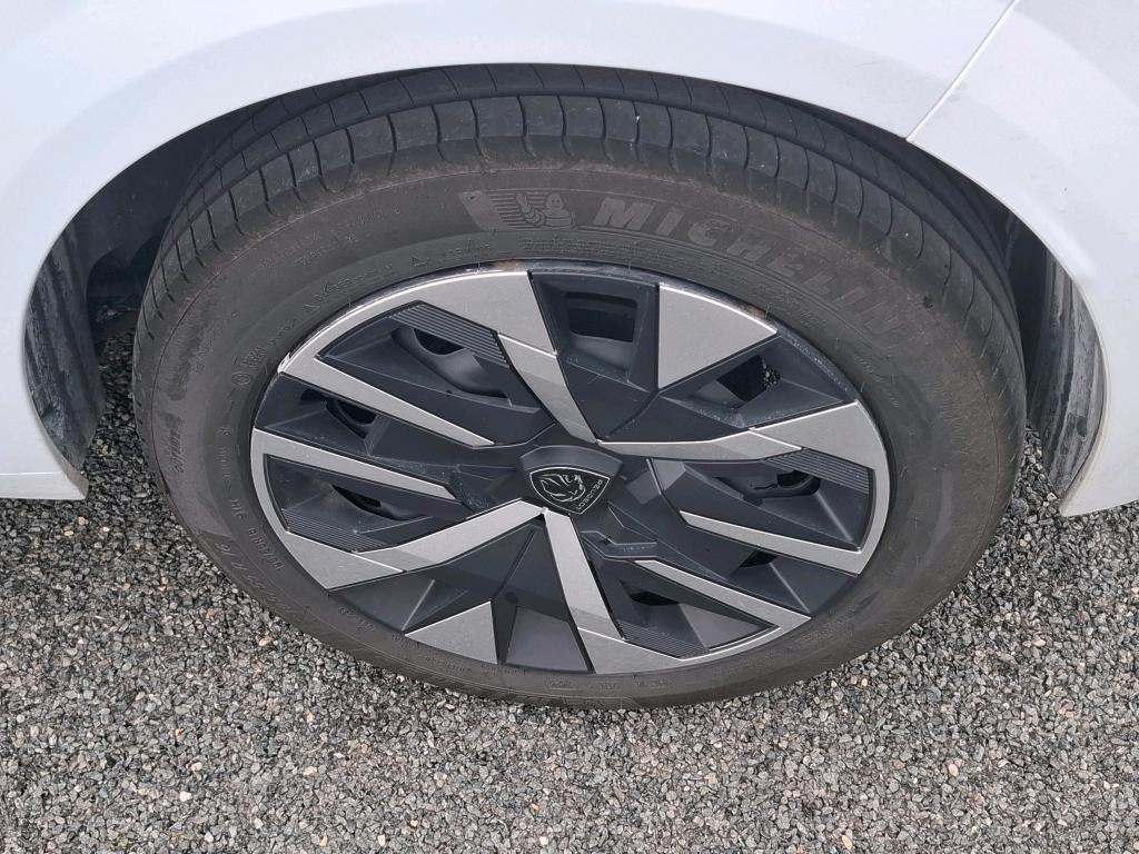 Peugeot 208 Hybrid 110 ch e-DCS6 Style 2025