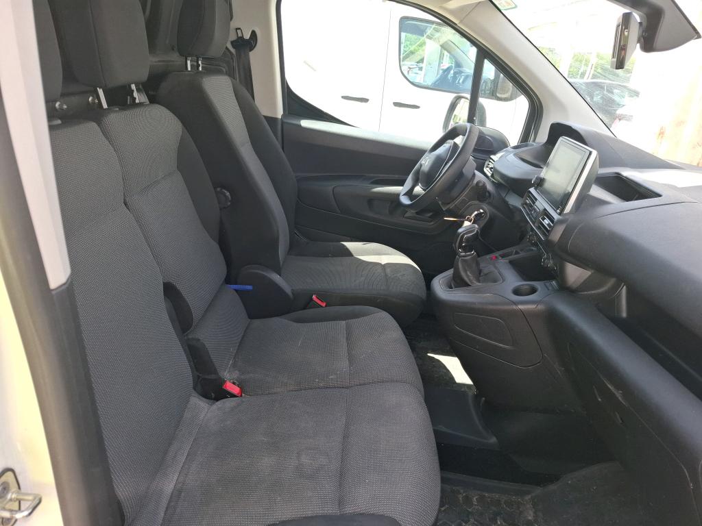 Peugeot PARTNER FOURGON STANDARD 1000 KG BLUEHDI 100 S&S BVM5 ASPHALT 2020