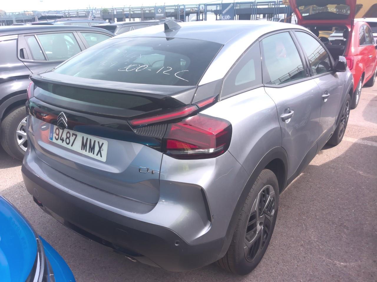 Foto Citroën C4 X 8