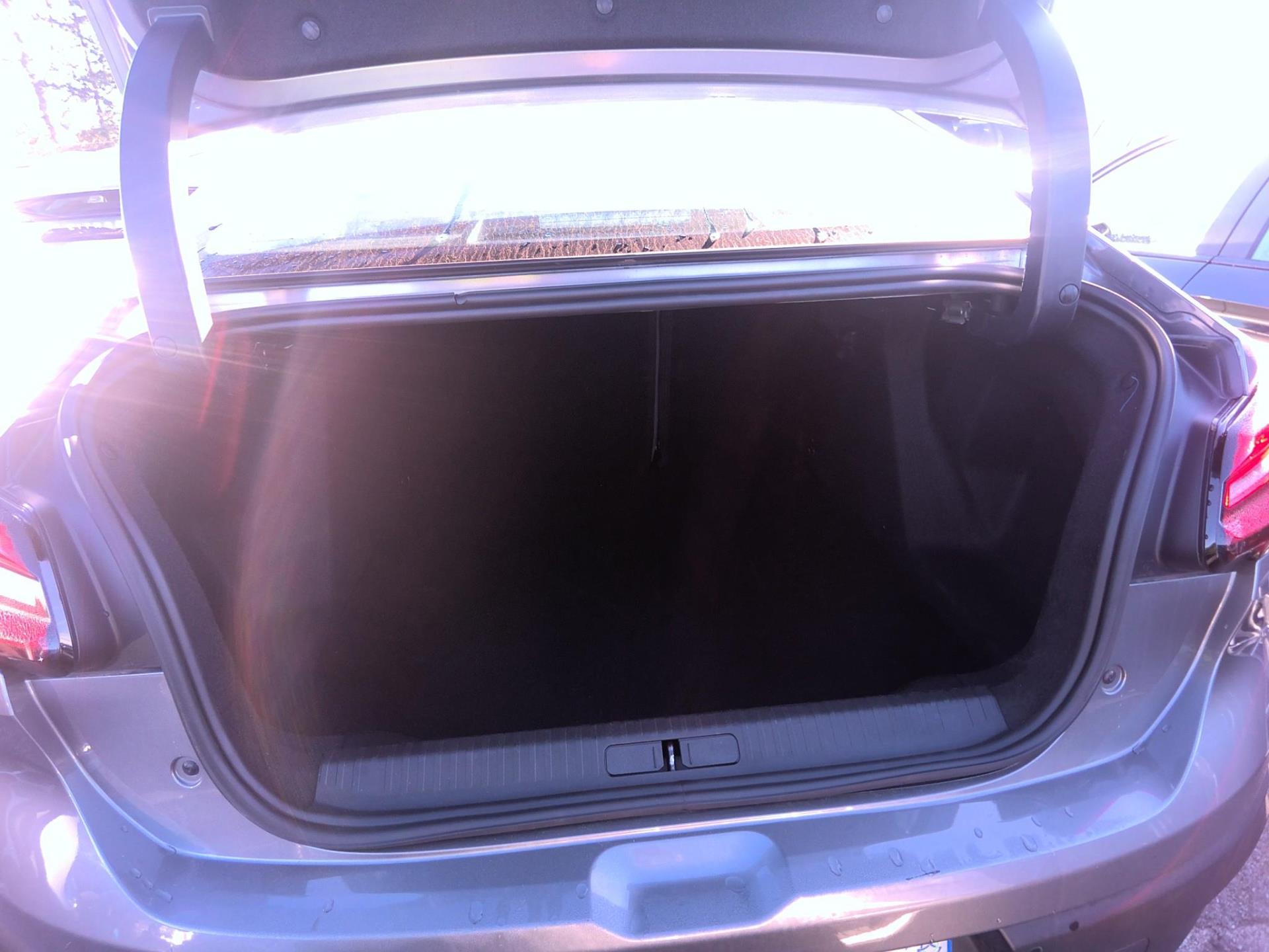 Citroen C4 X Hybride 136 e-DCS6 Plus 2025