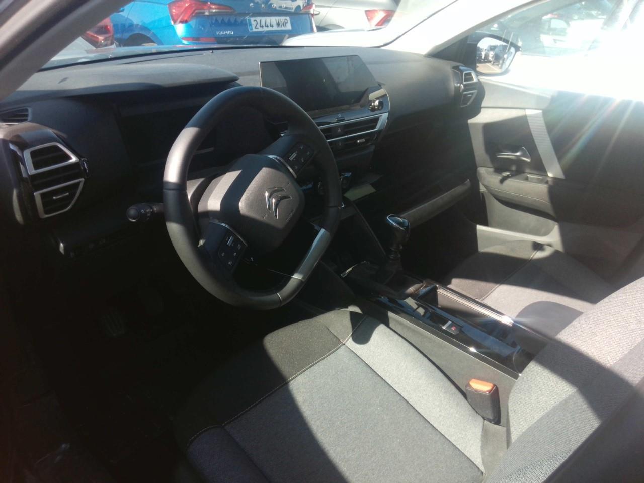 Foto Citroën C4 X 9