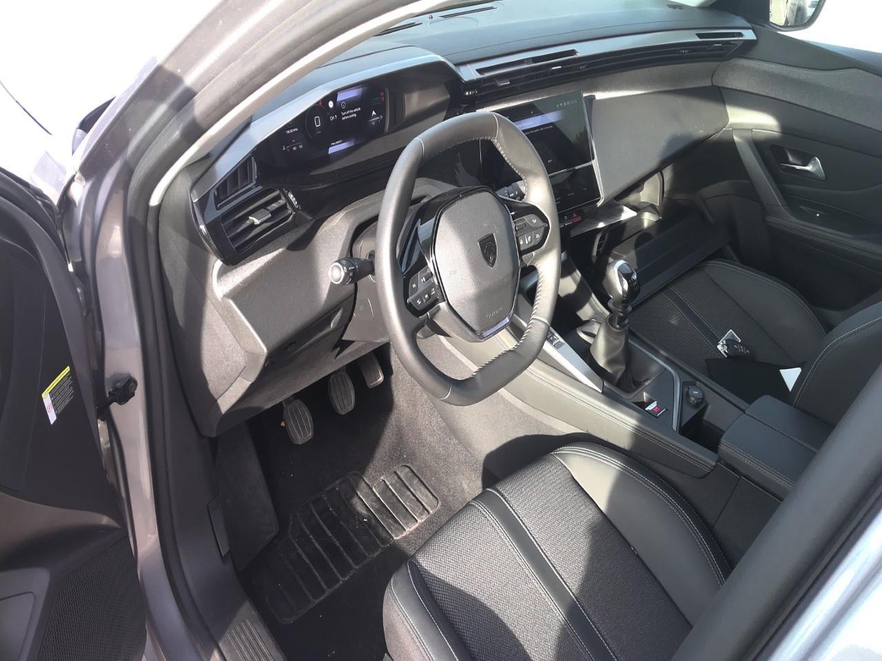 Foto Peugeot 308 8