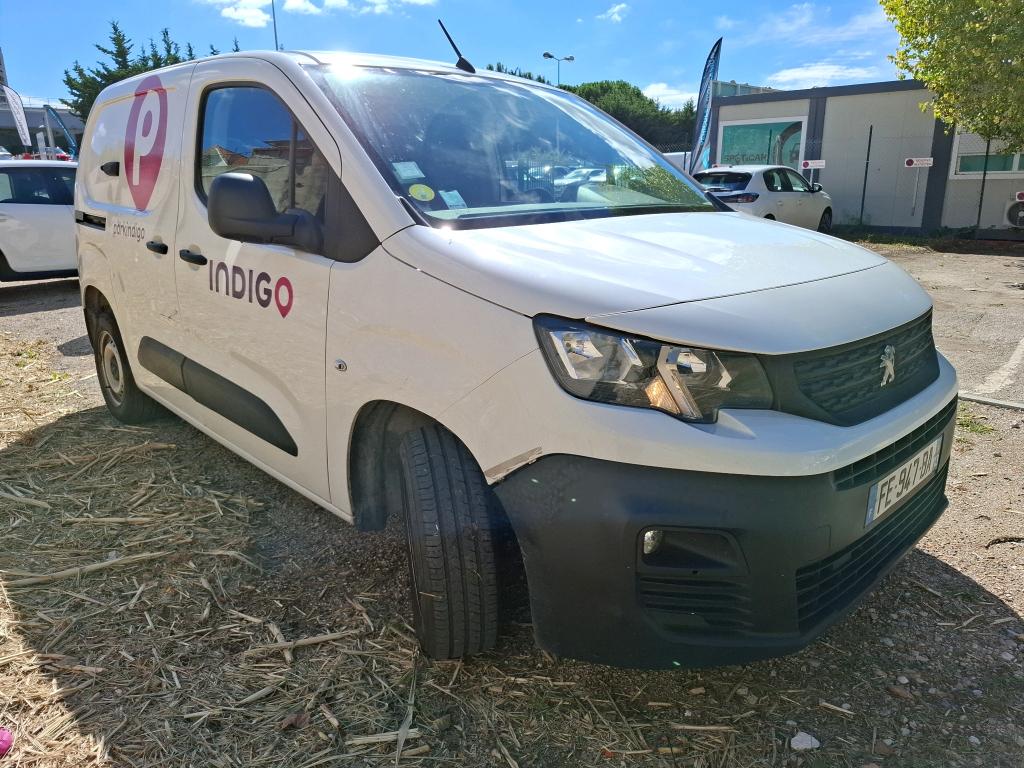 Peugeot PARTNER FOURGON STANDARD 650 KG BLUEHDI 75 BVM5 PREMIUM 2019