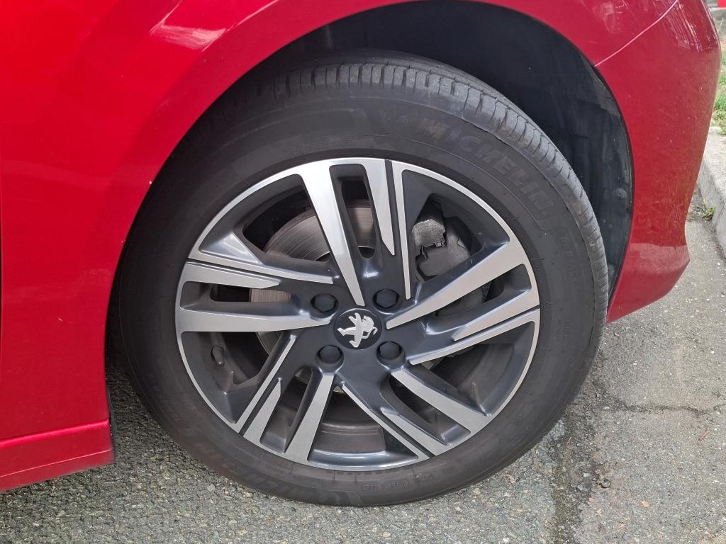 Peugeot 208 PureTech 100 S&S EAT8 Style 2023