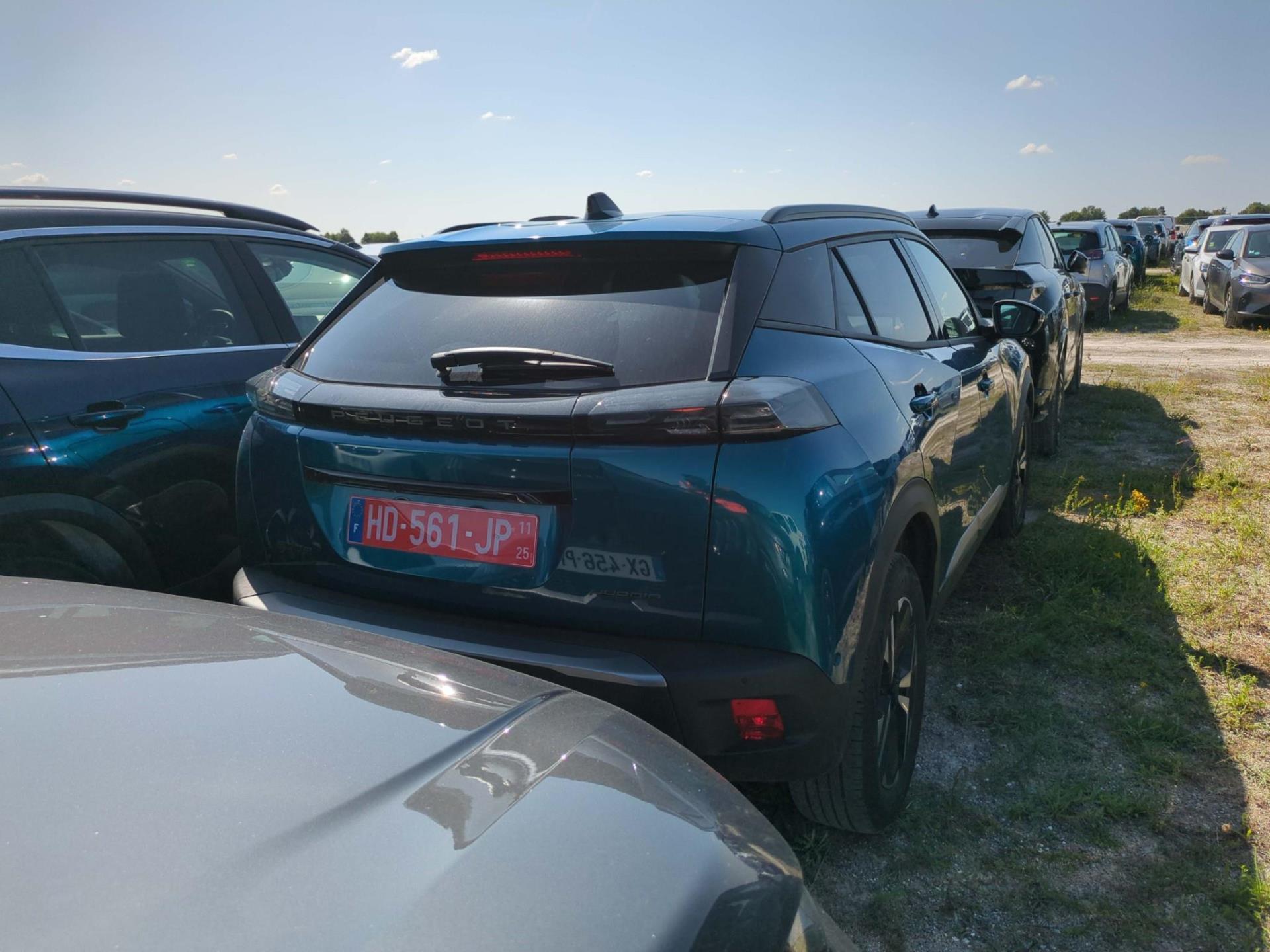 Peugeot 2008 Hybrid 145 e-DCS6 Allure 2025
