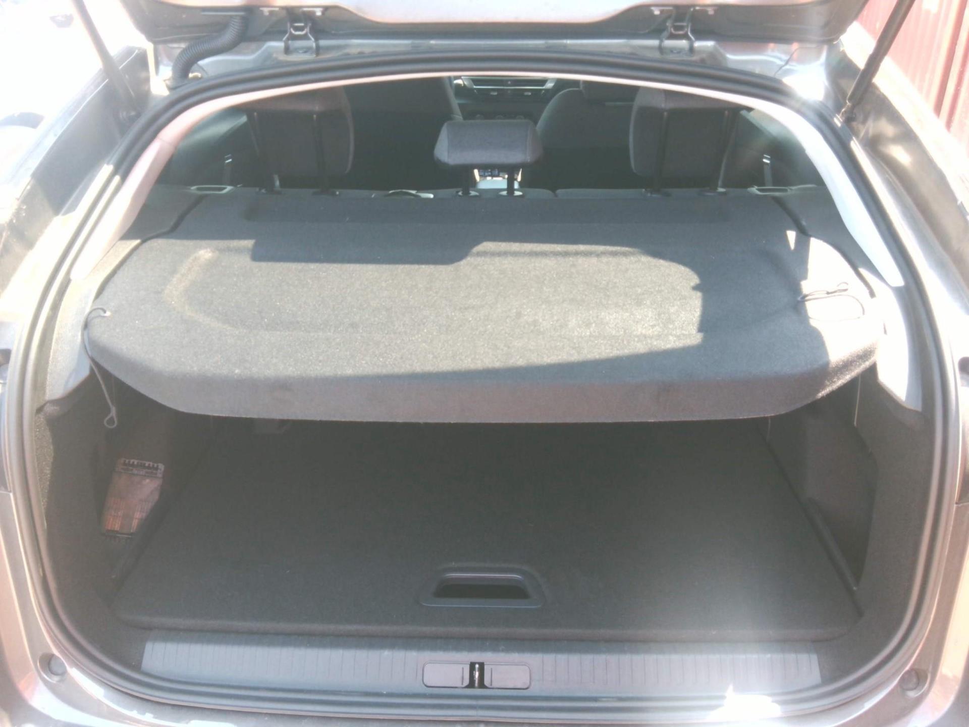 Citroen C4 PureTech 130 S&S EAT8 Shine 2023