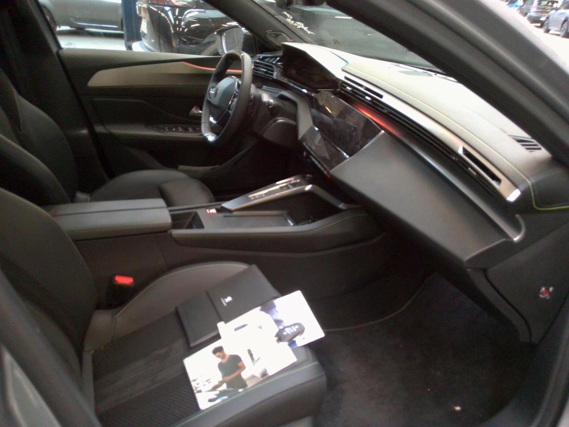 Peugeot 308 PHEV 225 e-EAT8 GT Pack 2022
