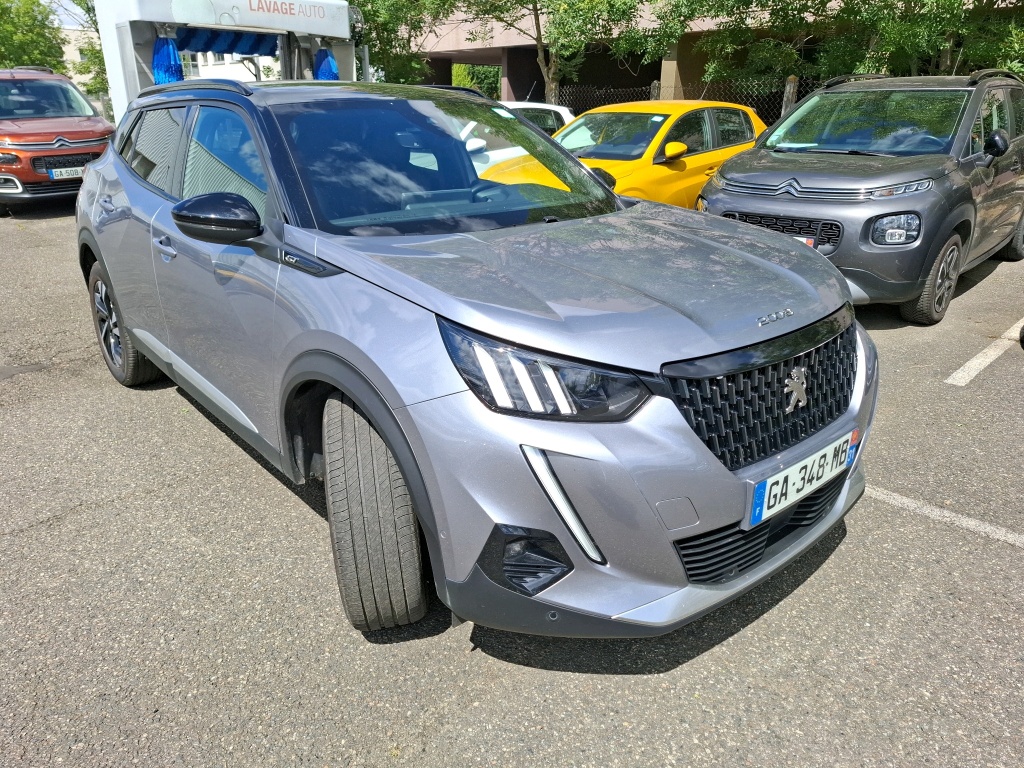 Peugeot 2008 PureTech 130 S&S EAT8 GT 2021