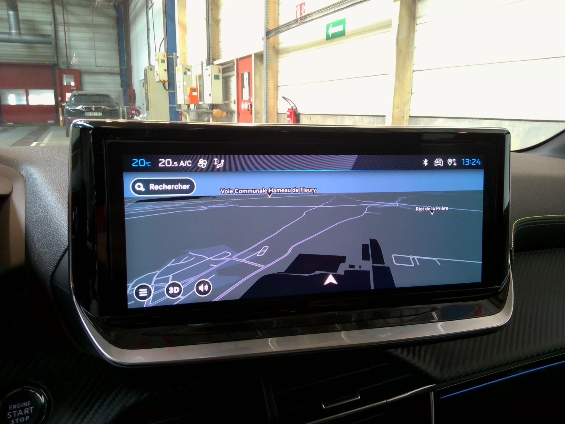 Peugeot 208 Hybrid 136 e-DCS6 GT 2024