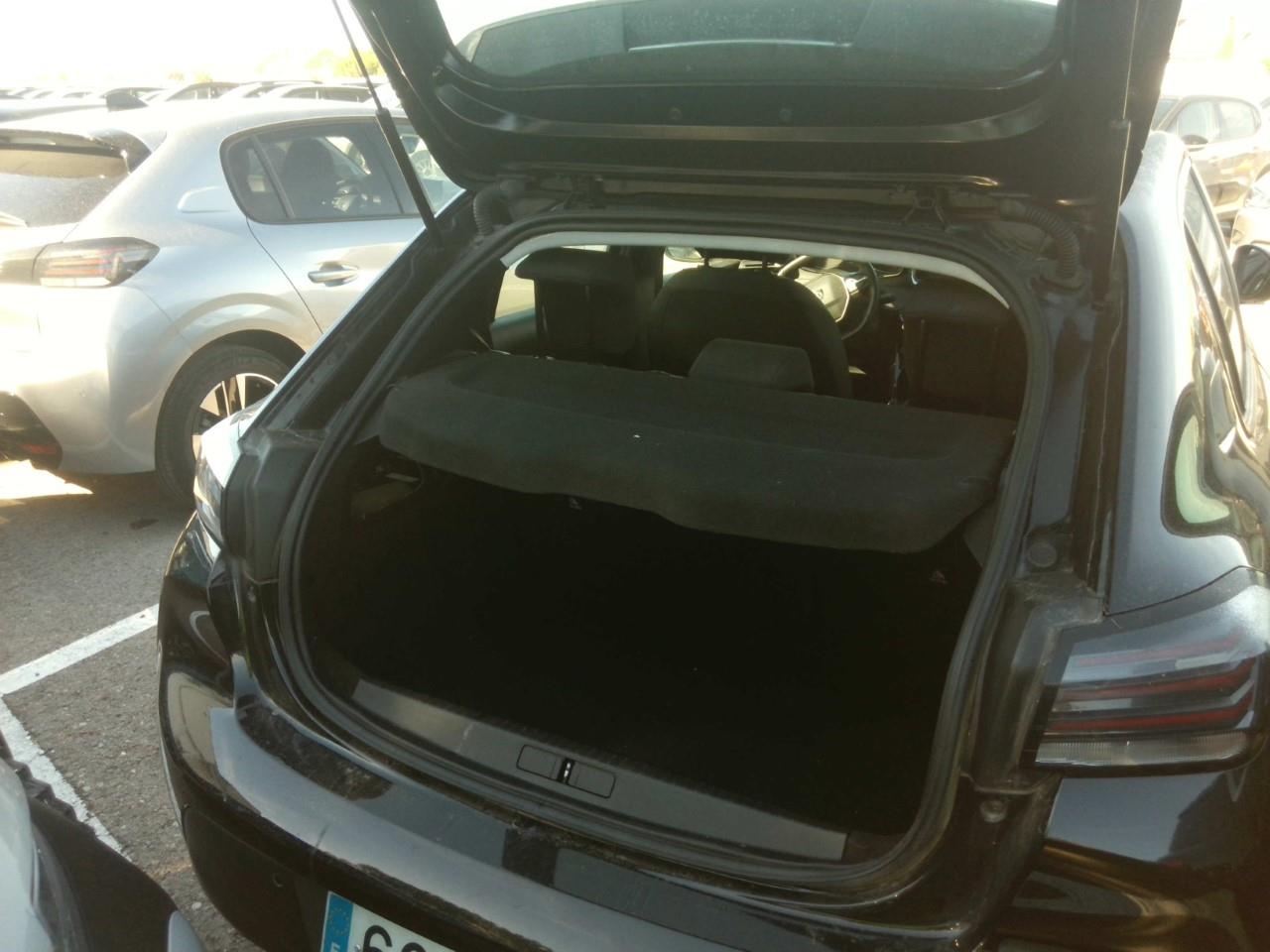Foto Peugeot 208 9