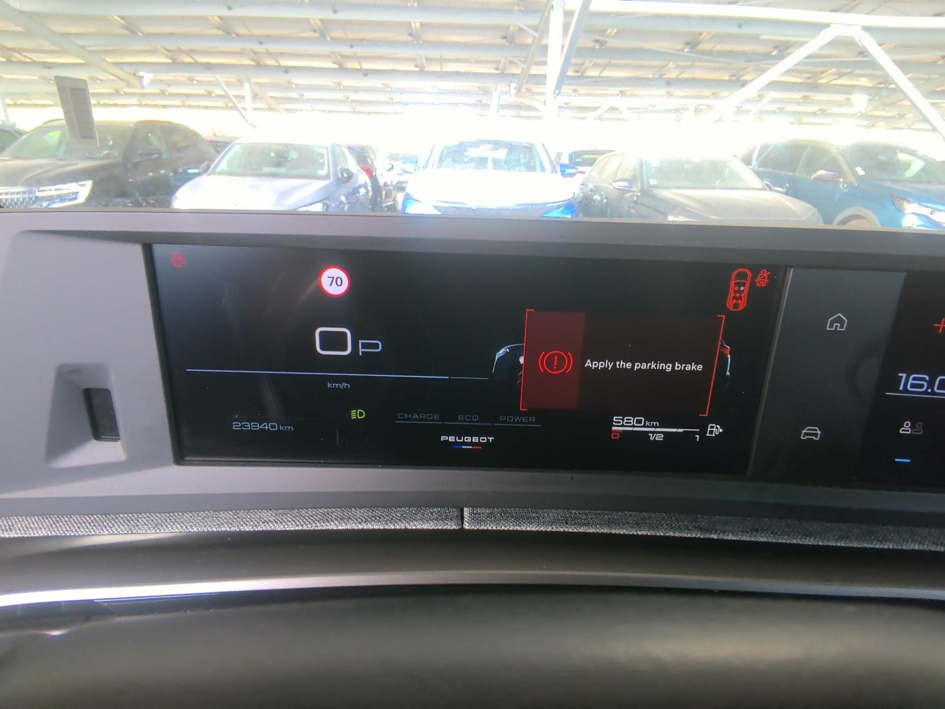 Peugeot 5008 Hybrid 145 ch e-DCS6 Allure 2025