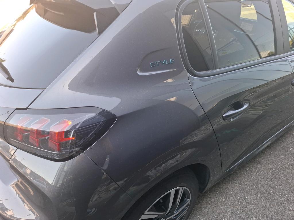Peugeot 208 PureTech 100 S&S BVM6 Style 2023