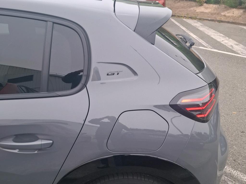 Peugeot 208 Hybrid 100 e-DCS6 GT 2025
