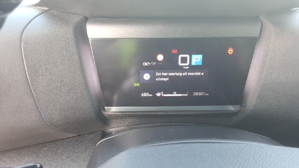 Foto Citroën C4 X 3