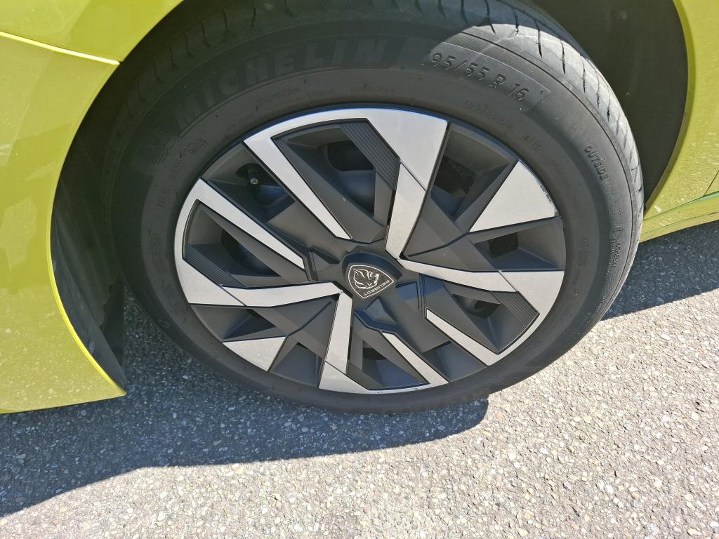 Peugeot 208 Hybrid 110 ch e-DCS6 Style 2025