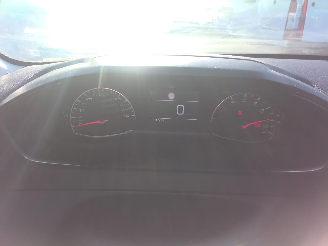 Foto Peugeot 208 6