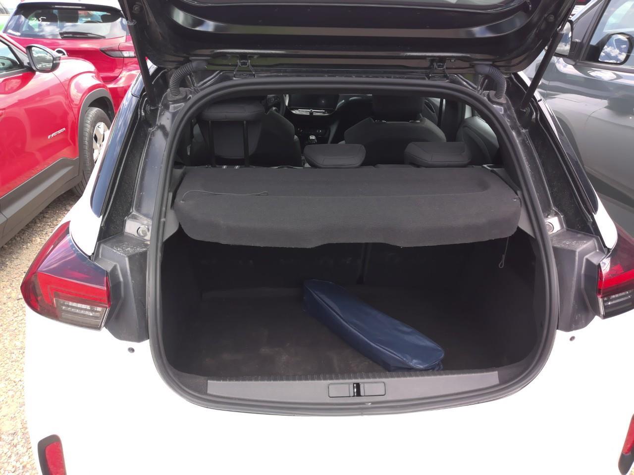 Foto Opel Corsa 13