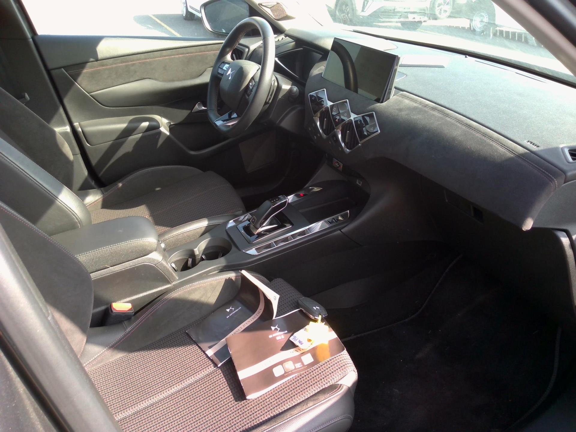 DS DS3 Crossback PureTech 130 EAT8 Performance Line+ 2023