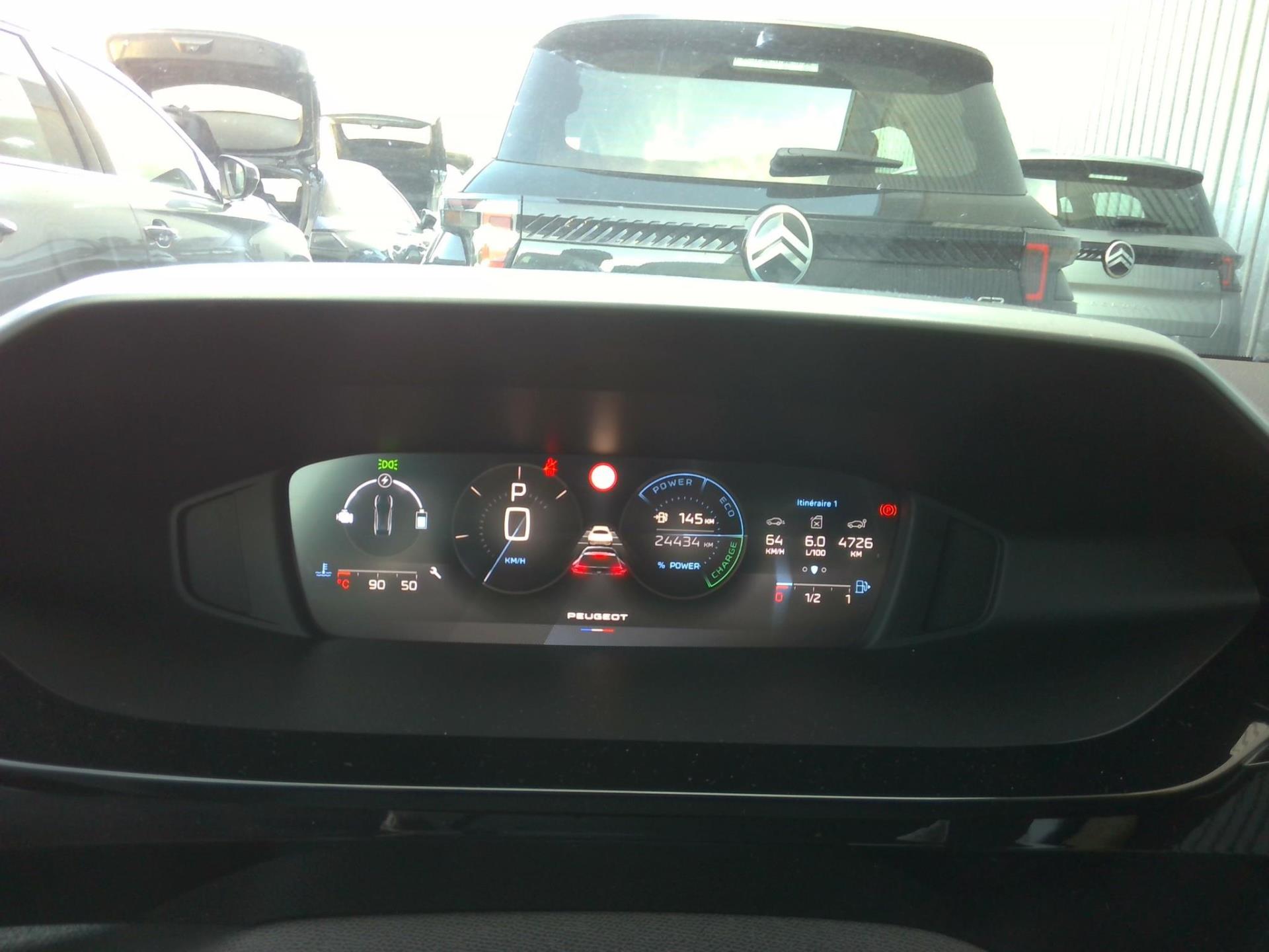 Peugeot 408 Hybrid 145 e-DCS6 Allure 2025