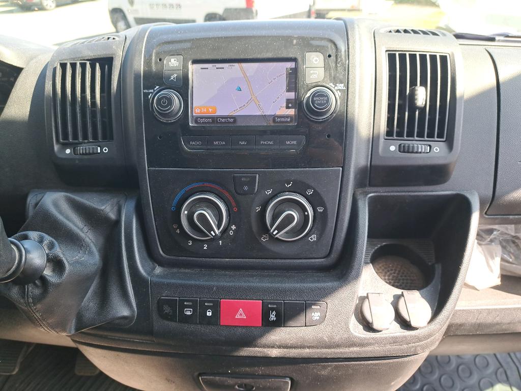 Peugeot BOXER TOLE 335 L2H2 BLUEHDI 120 S&S ASPHALT 2020