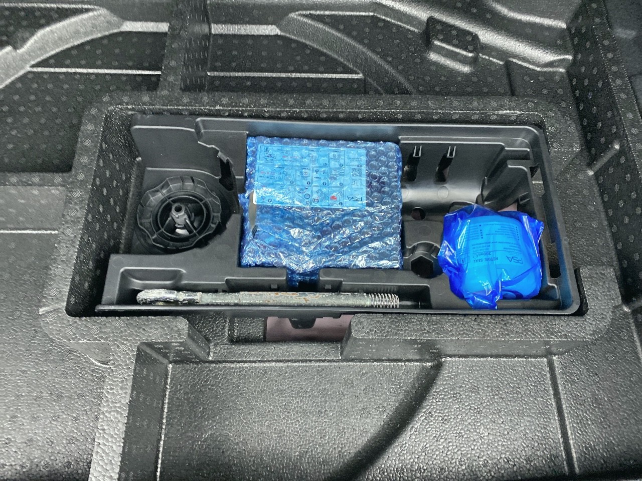 Peugeot 308 Hybrid 136 e-DCS6 Active Pack 2023