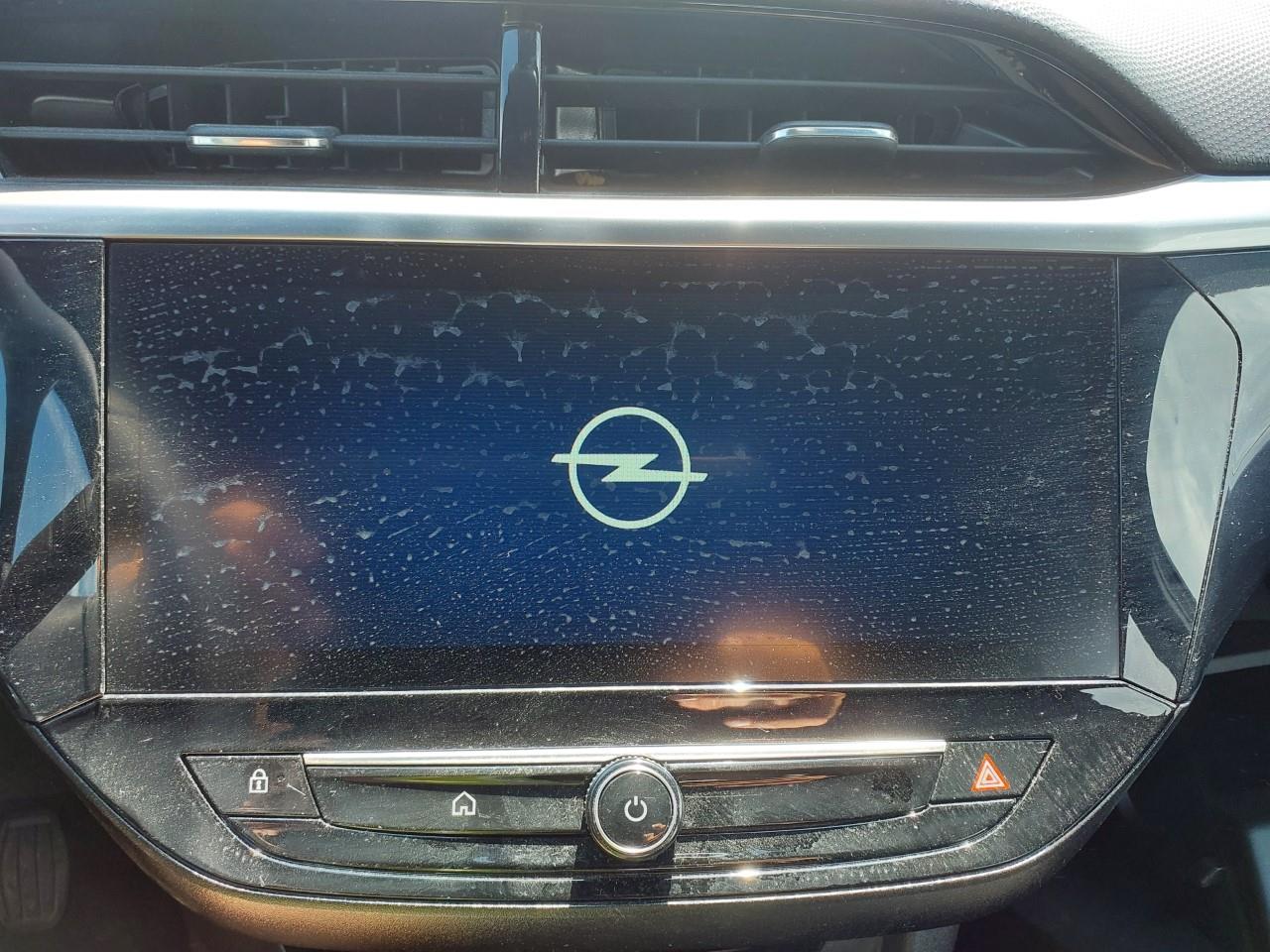 Foto Opel Corsa 18