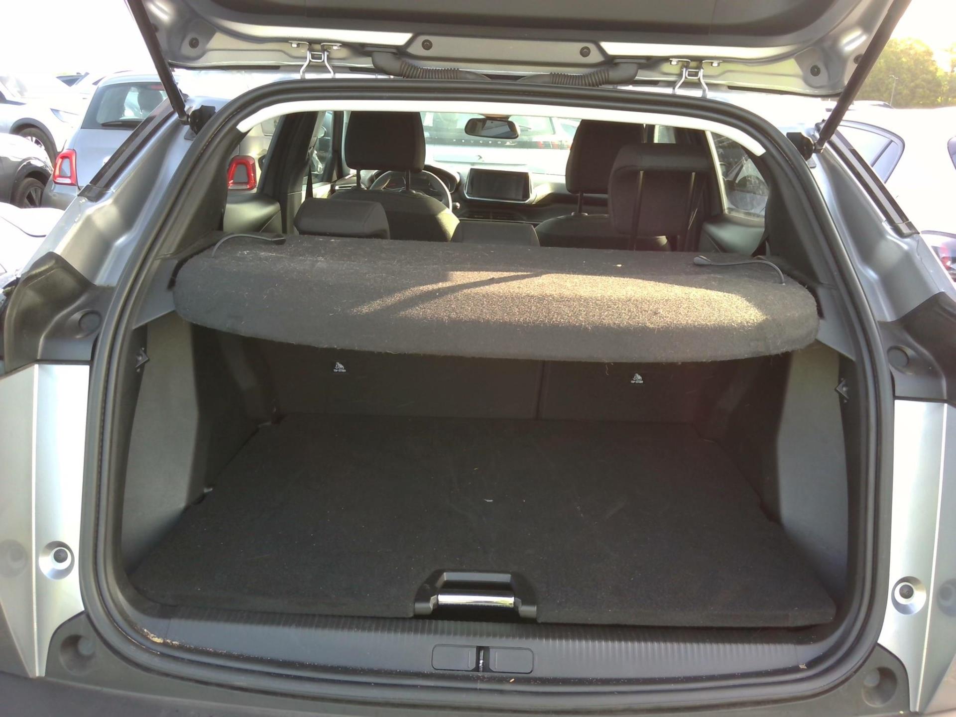 Peugeot 2008 PureTech 100 S&S BVM6 Style 2022