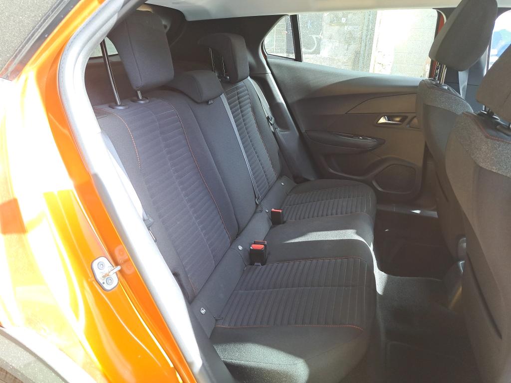 Peugeot 2008 BlueHDi 110 S&S BVM6 Active Business 2021