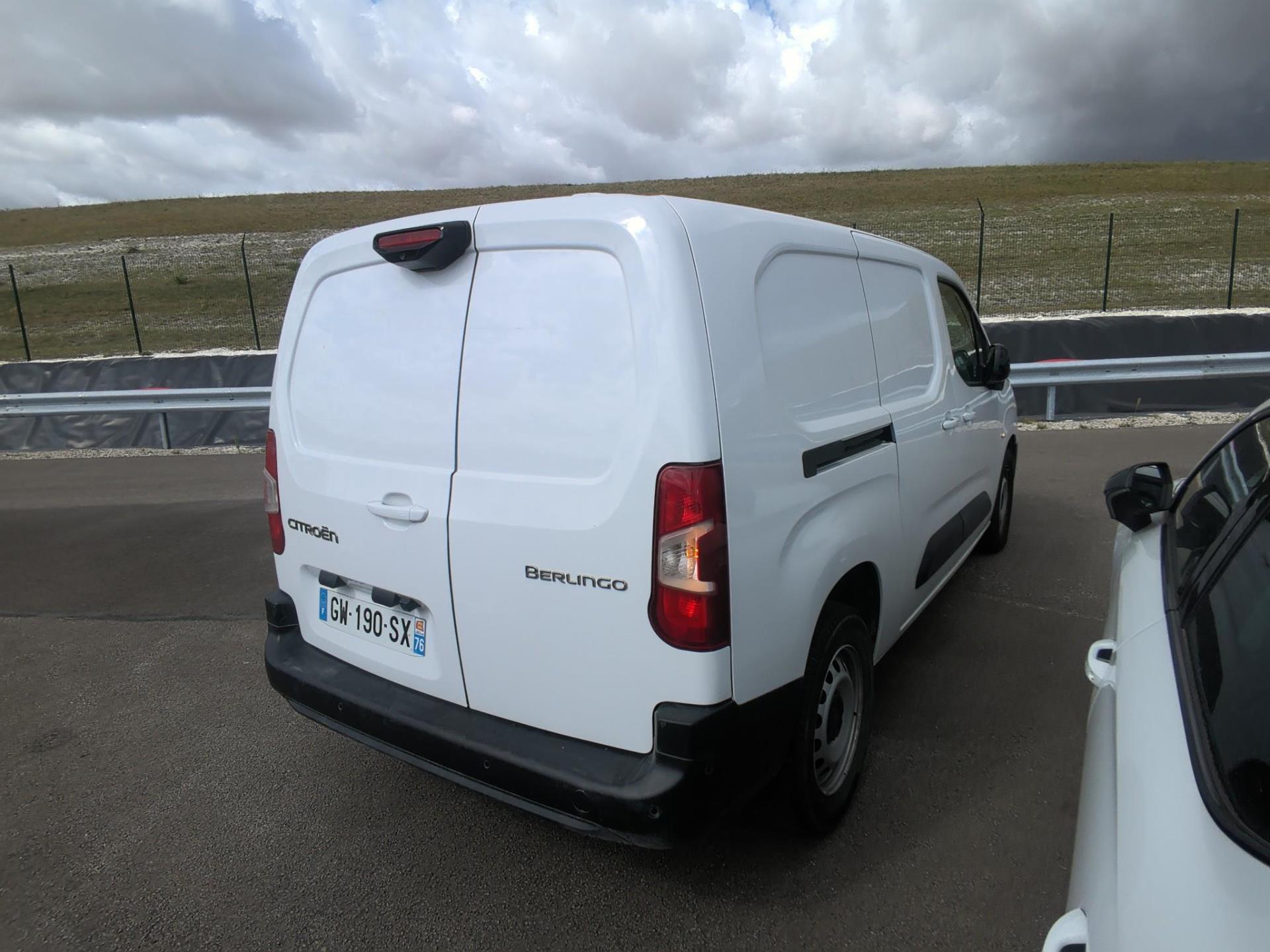 Citroen BERLINGO VAN TAILLE XL 950KG BLUEHDI 100 S&S BVM6 2024