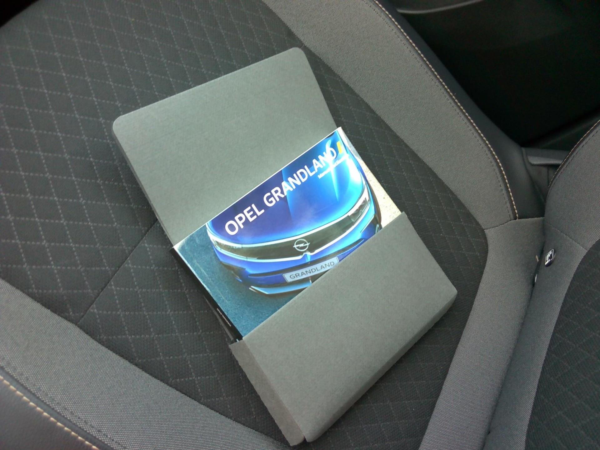 Opel Grandland 1.5 Diesel 130 ch BVA8 Elegance Business 2022