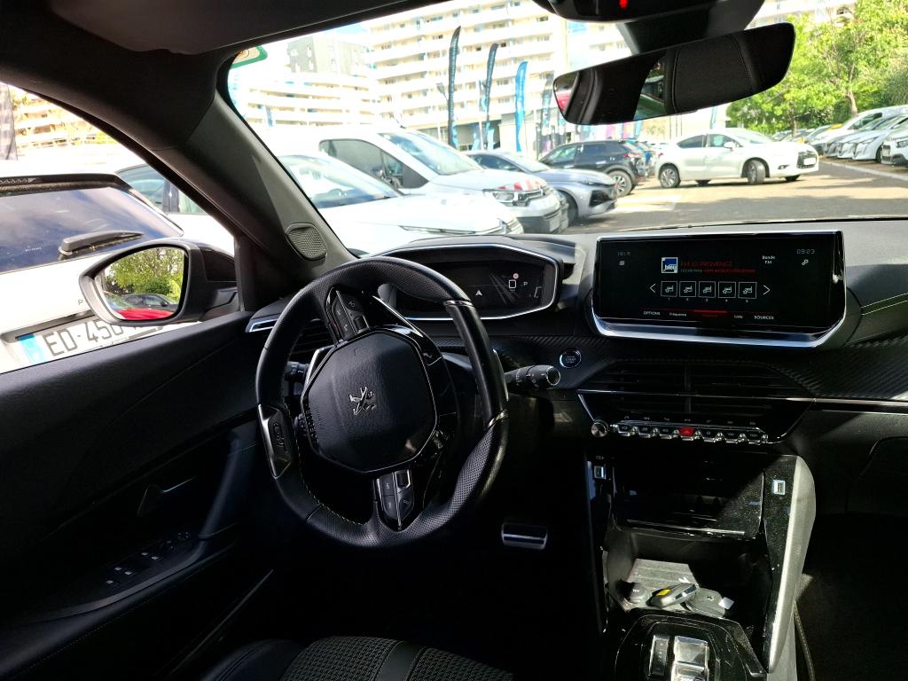 Peugeot 2008 PureTech 130 S&S EAT8 GT 2022