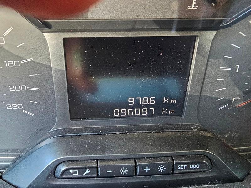Foto Peugeot Partner 8