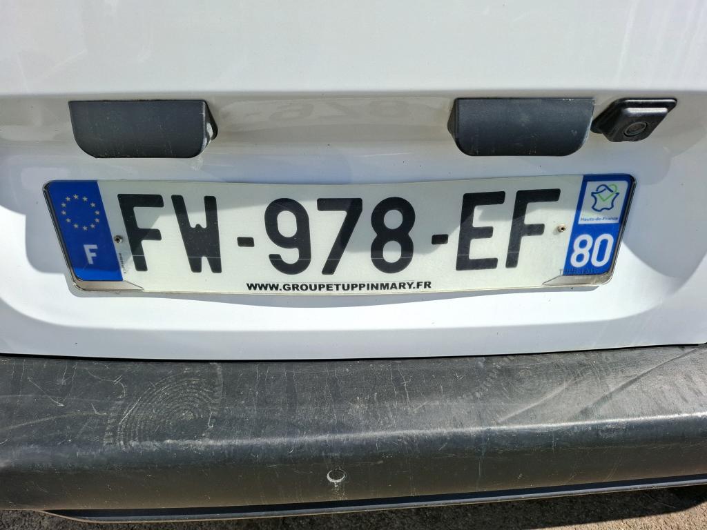 Peugeot PARTNER FOURGON STANDARD 650 KG BLUEHDI 100 S&S BVM5 PREMIUM 2020
