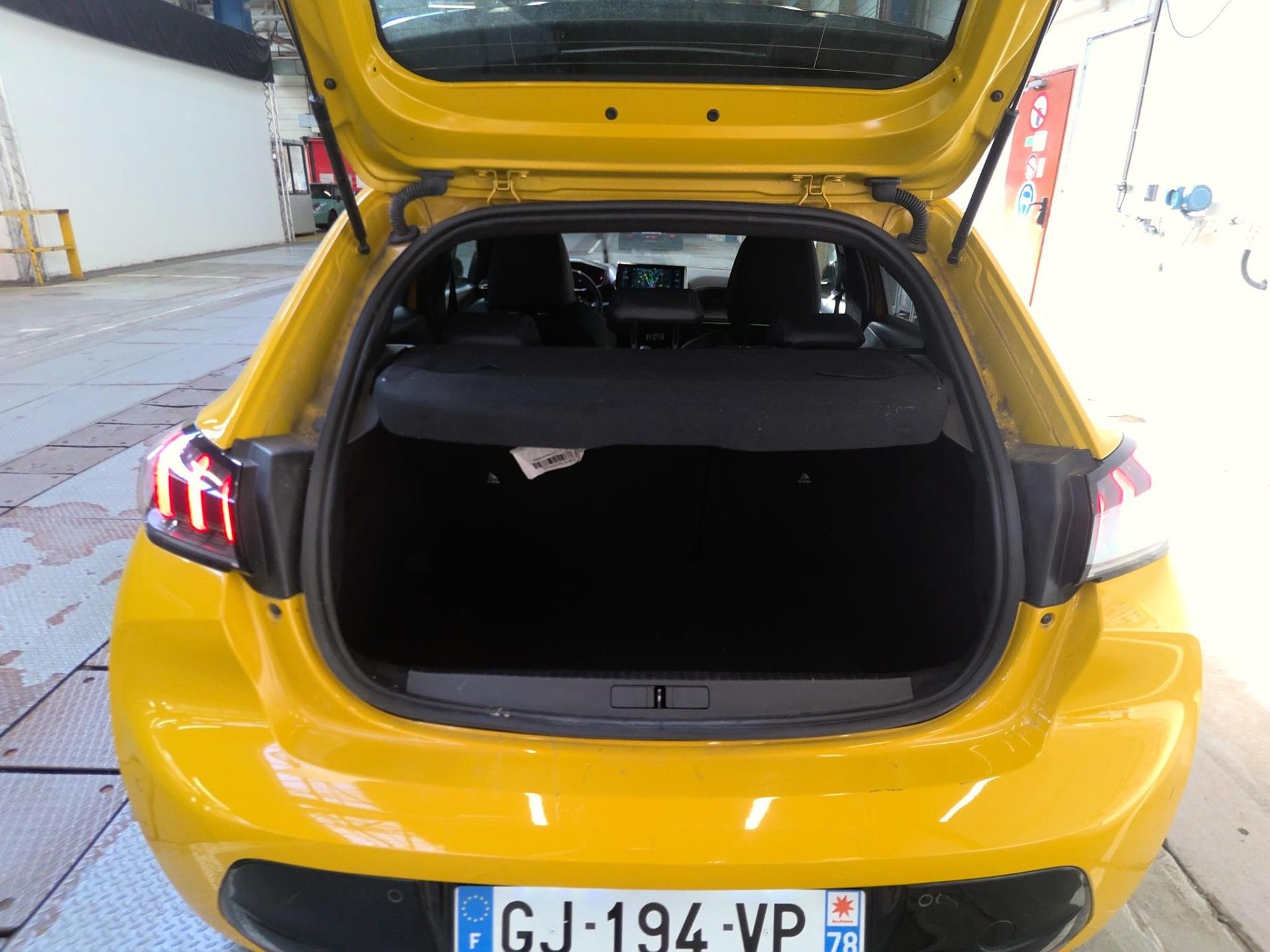 Peugeot 208 PureTech 100 S&S BVM6 GT Pack 2022