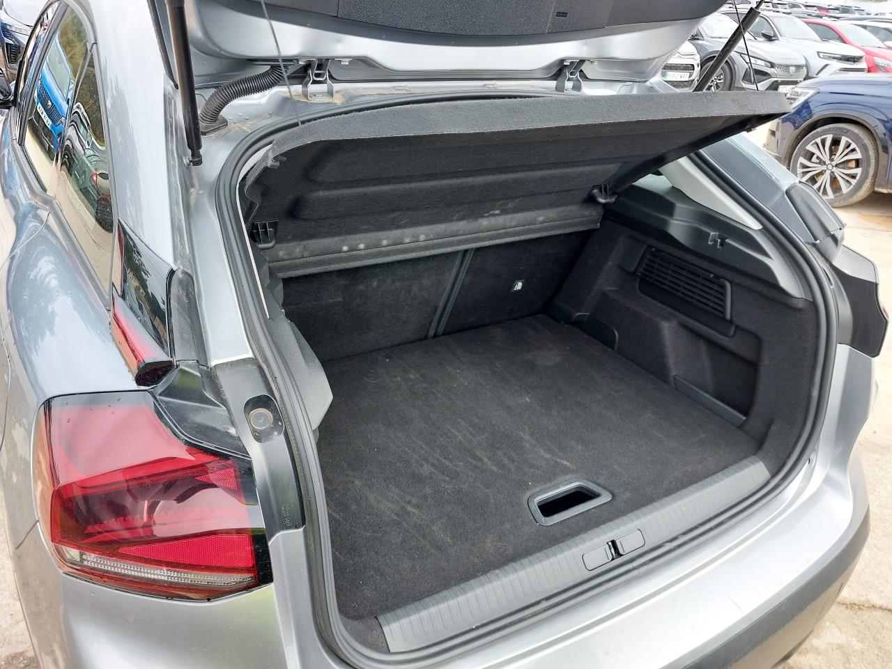 Foto Citroën C4 X 14
