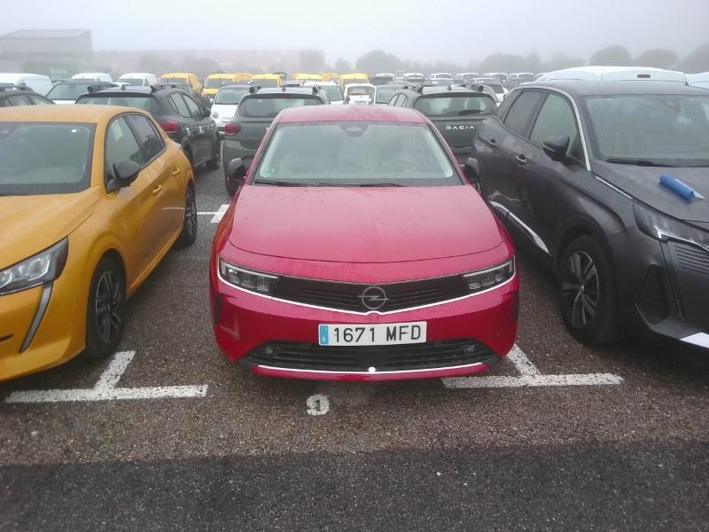 Opel Astra Nuevo Astra 5P Edition 1.2T XHT MT6 S/S 130 HP (96kW)