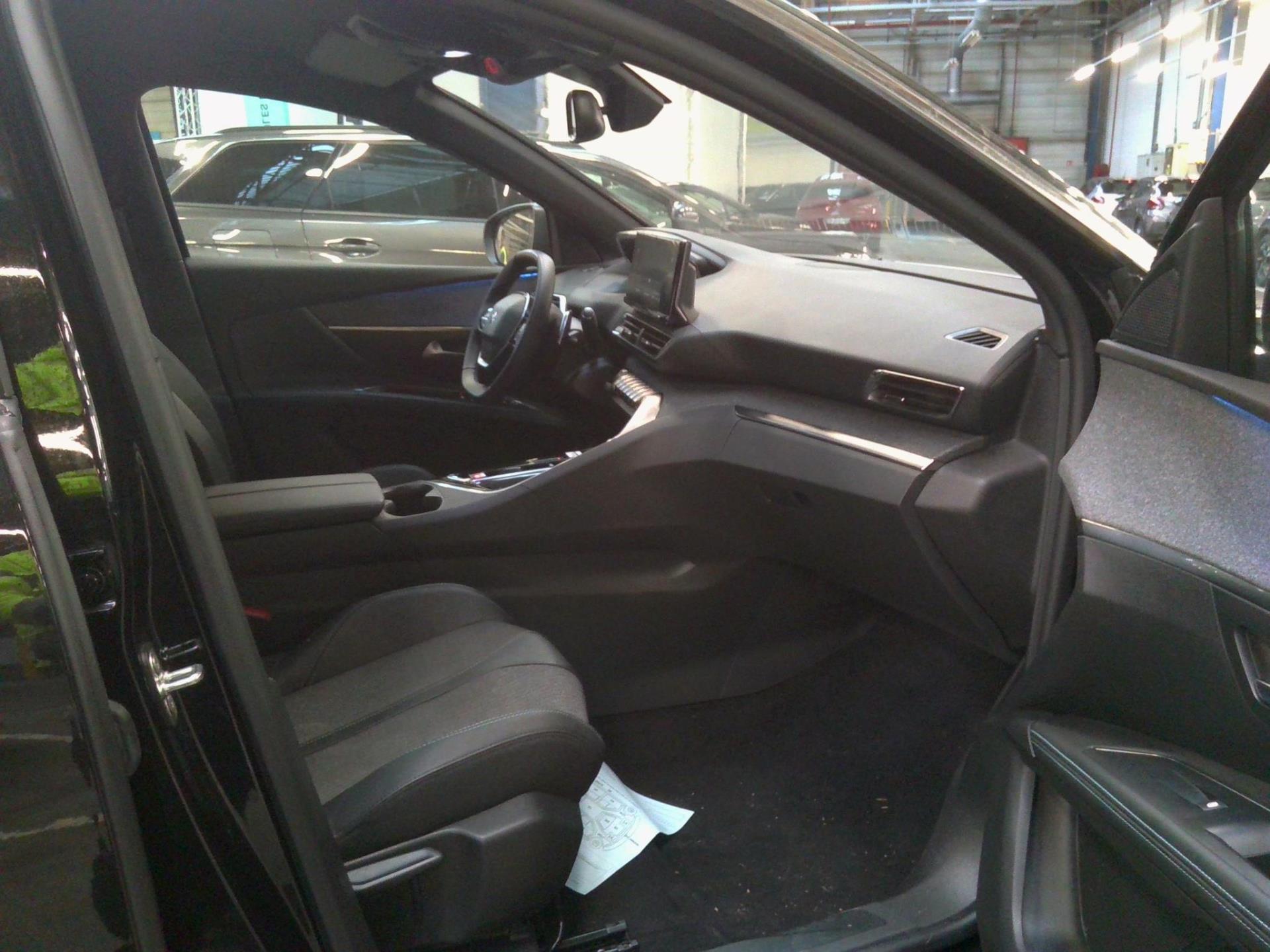 Peugeot 5008 BlueHDi 130ch S&S EAT8 Allure Pack 2023