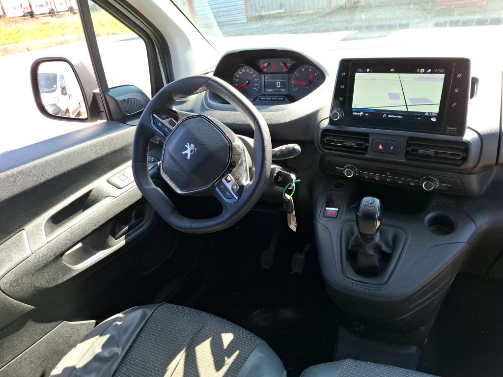 Peugeot PARTNER FOURGON STANDARD 650 KG BLUEHDI 100 S&S BVM5 ASPHALT 2019