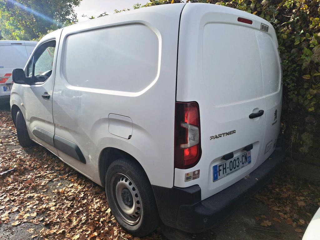 Peugeot PARTNER FOURGON STANDARD 650 KG BLUEHDI 100 S&S BVM5 PREMIUM 2019