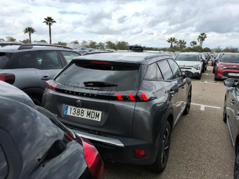 Foto Peugeot 2008 6