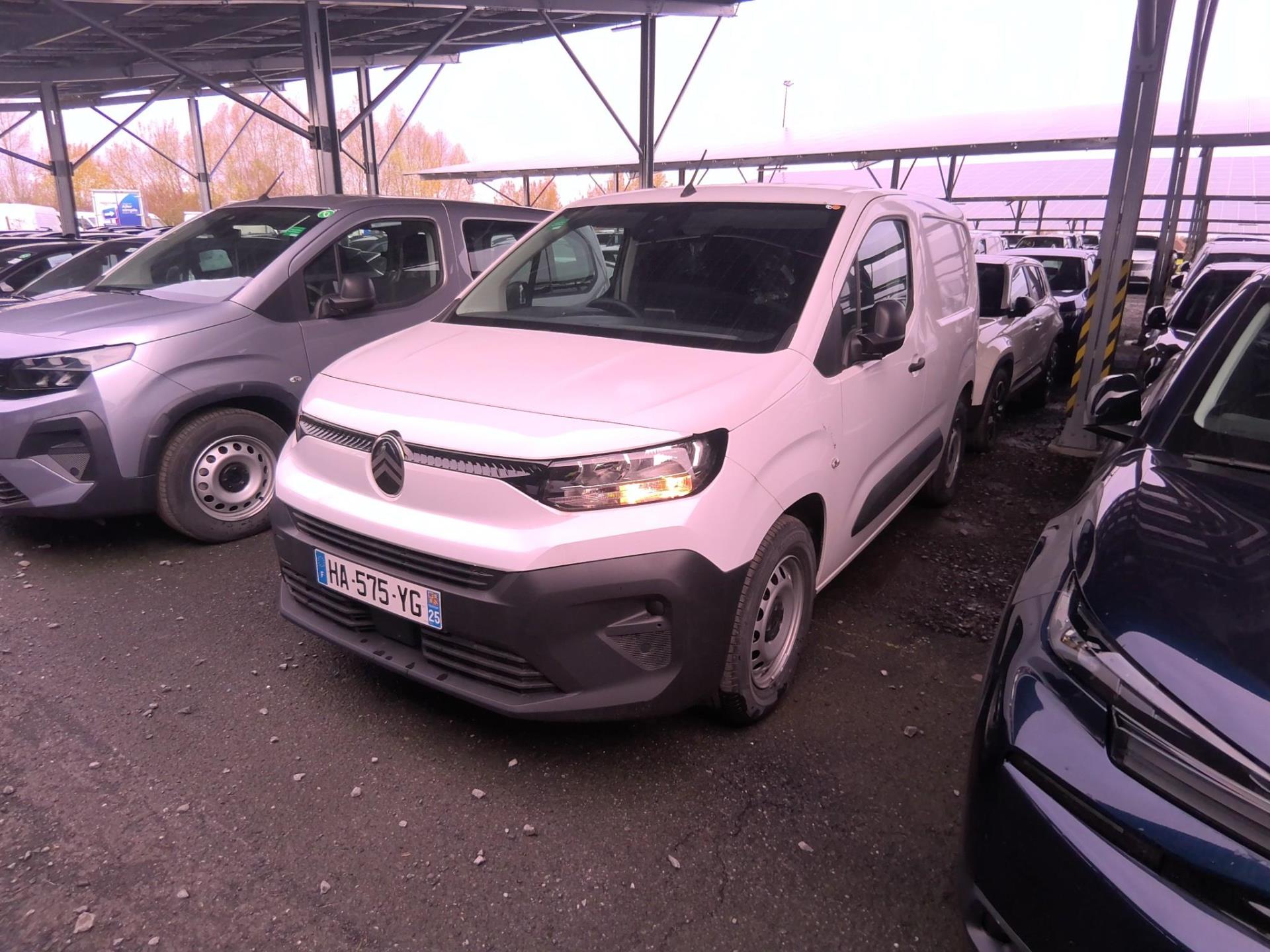 Citroen E-BERLINGO VAN TAILLE M 800KG 136 CH BATTERIE 54 KWH  2024