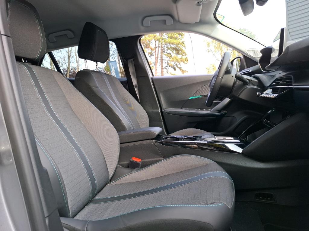 Peugeot 2008 Electrique 136 ch Allure 2022