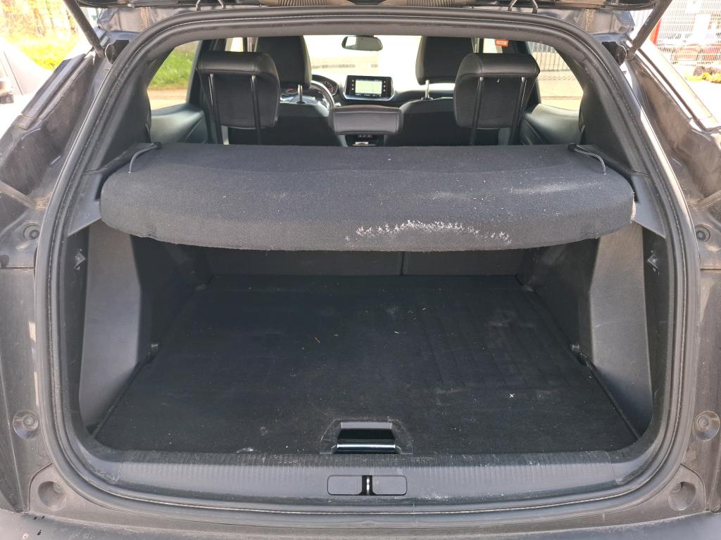 Peugeot 2008 BlueHDi 130 S&S EAT8 Allure 2023