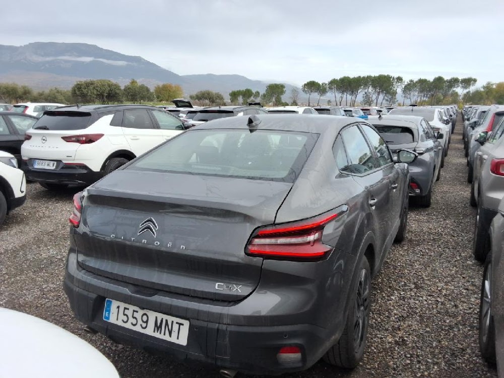 Foto Citroën C4 X 21