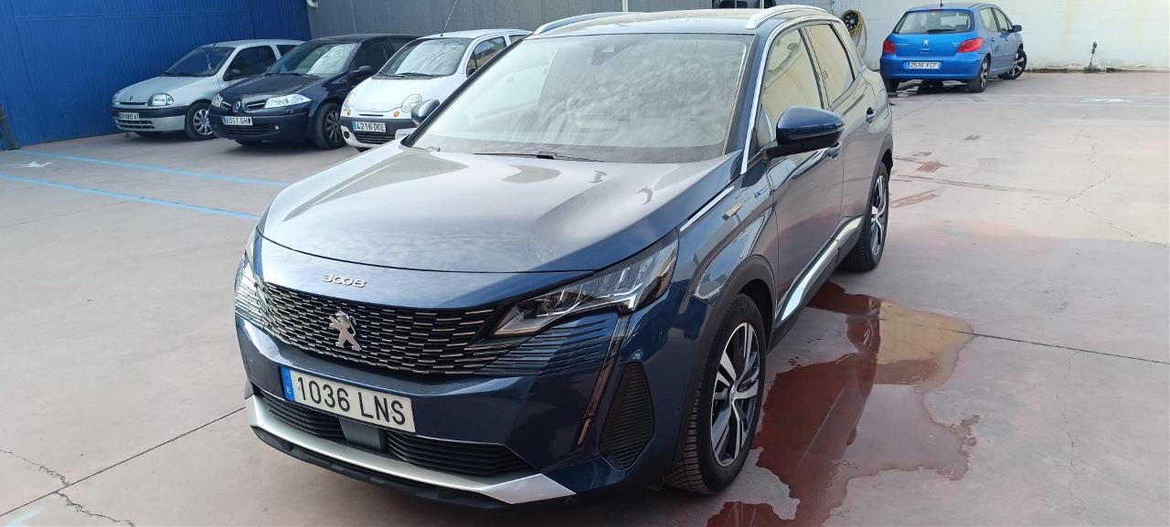 Foto Peugeot 3008 Hybrid 4