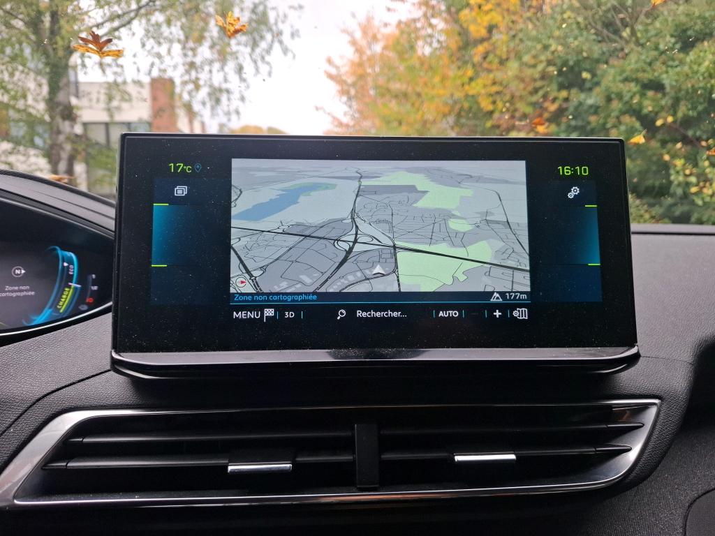 Peugeot 3008 Hybrid 225 e-EAT8 Roadtrip 2021