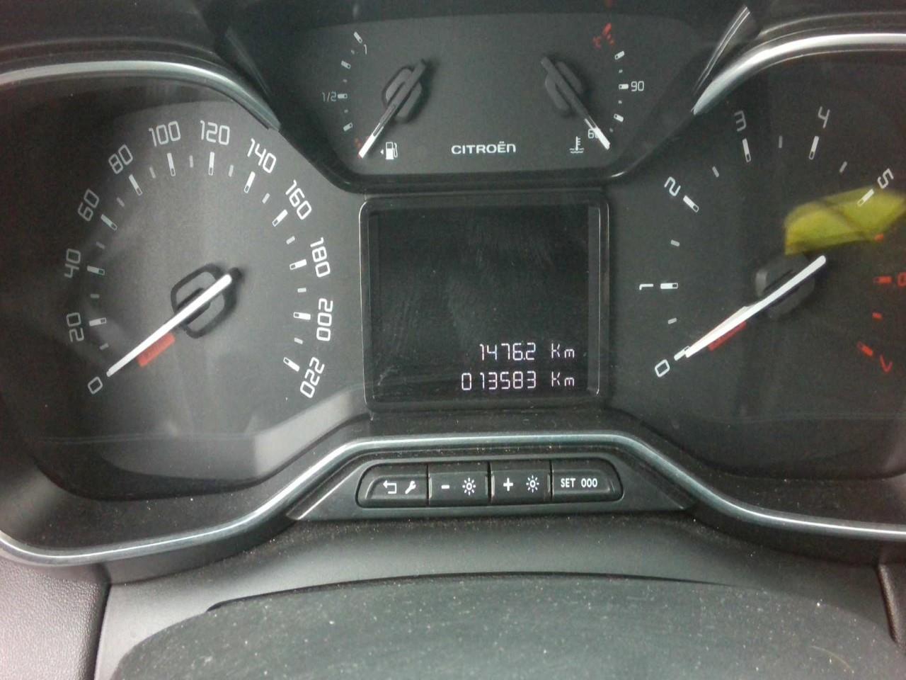 Foto Citroën C3 Aircross 4