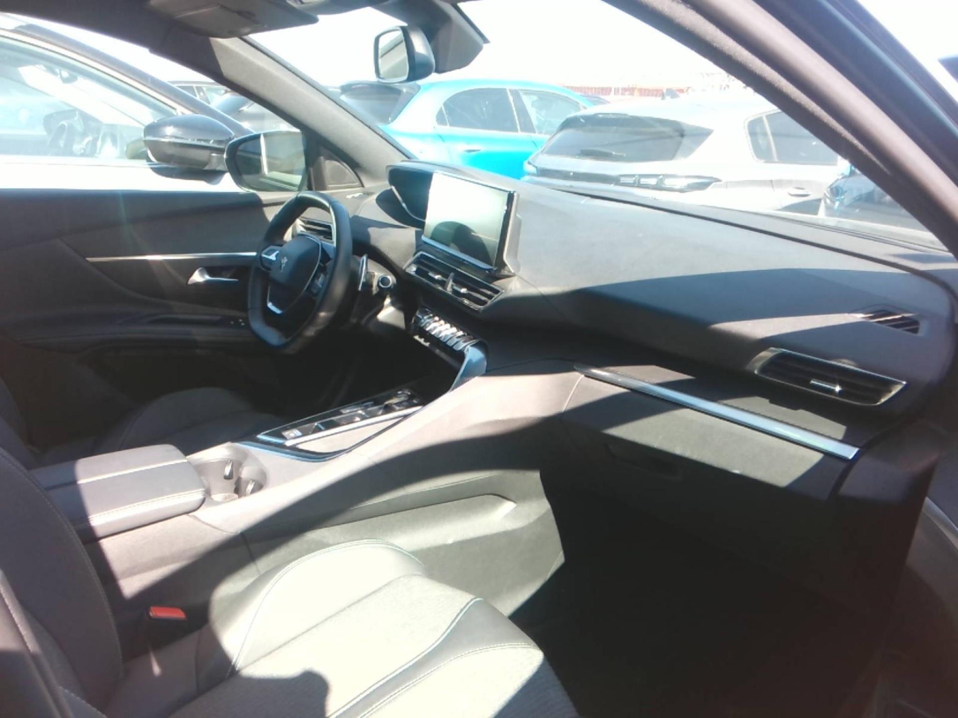 Peugeot 3008 Hybrid 180 e-EAT8 Allure Pack 2024