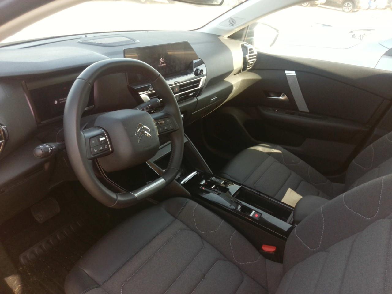 Foto Citroën C4 X 3