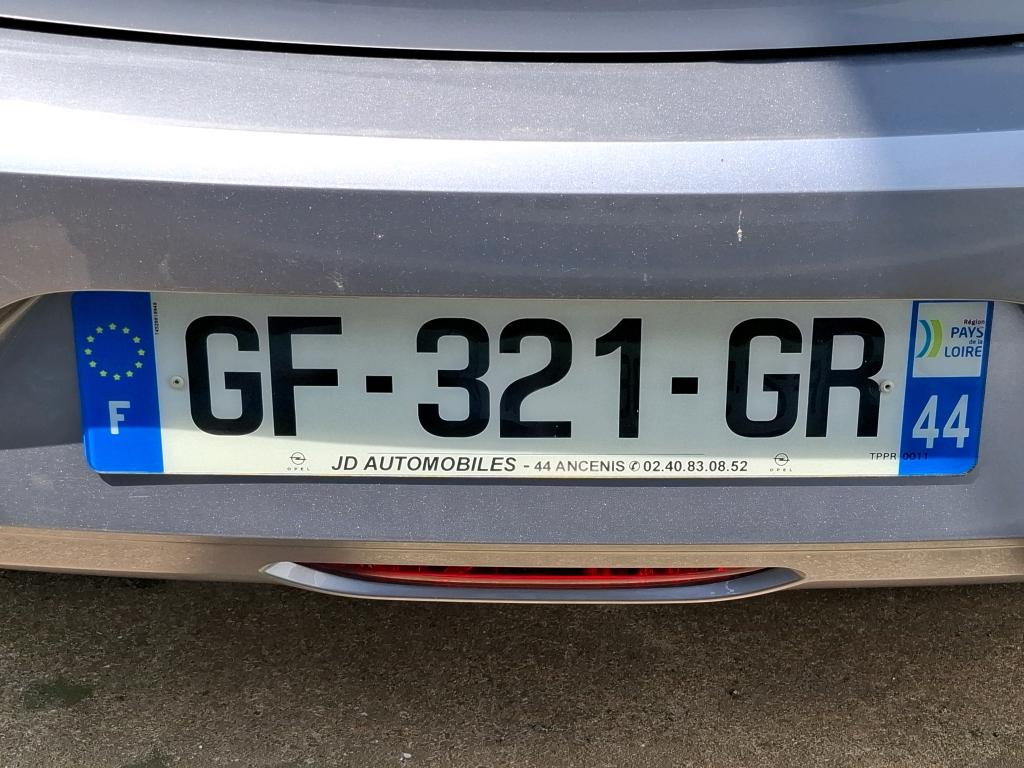 Opel Corsa 1.2 75 ch BVM5 Elegance Business 2022
